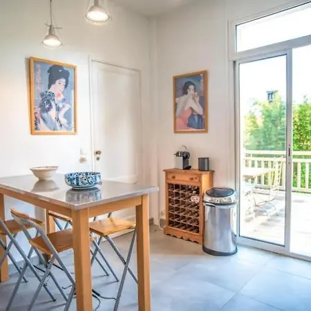 ヴィラ Oasis Moderne Avec Piscine Chauffee Au Coeur De La D'hiver アルカション